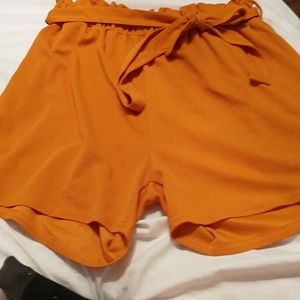 Paper bag waist shorts